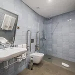 Legends House By Sweet Apartmanhotel