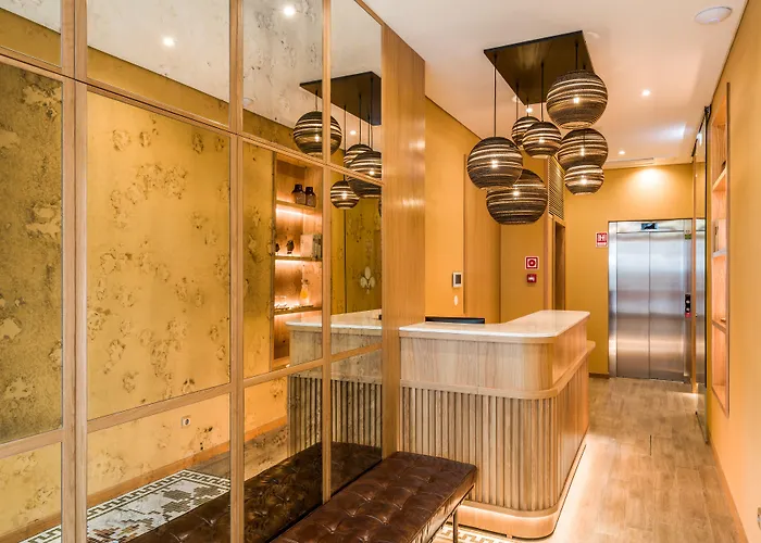 Legends House By Sweet 公寓式酒店 4*