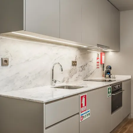 Legends House By Sweet 4* Porto