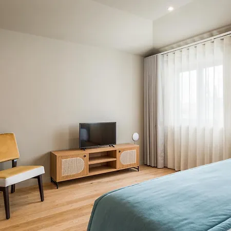 Aparthotel Legends House By Sweet 4*