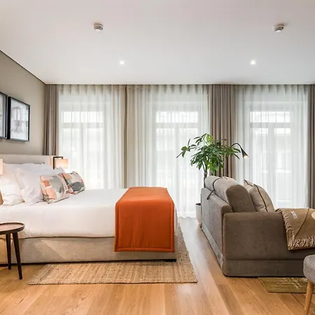 Legends House By Sweet Aparthotel 2*