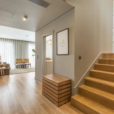Legends House By Sweet Aparthotel 2*