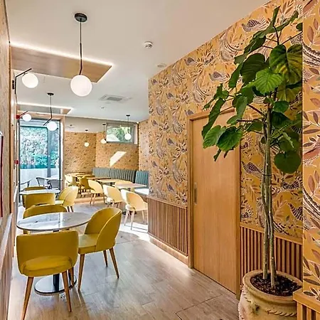Legends House By Sweet 4*