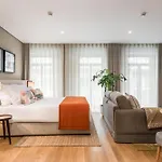 Legends House By Sweet 아파트호텔 4*