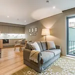 아파트호텔 Legends House By Sweet 4*