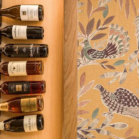 Legends House By Sweet Hotel apartamentowy Porto