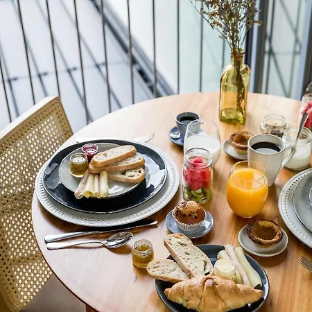 Legends House By Sweet Hotel apartamentowy Porto
