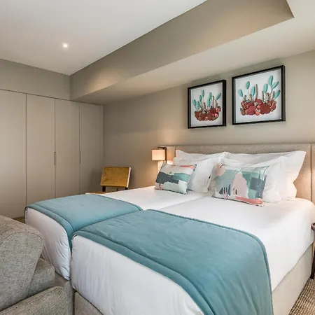 Hotel apartamentowy Legends House By Sweet