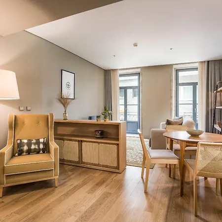 Legends House By Sweet Hotel apartamentowy Porto