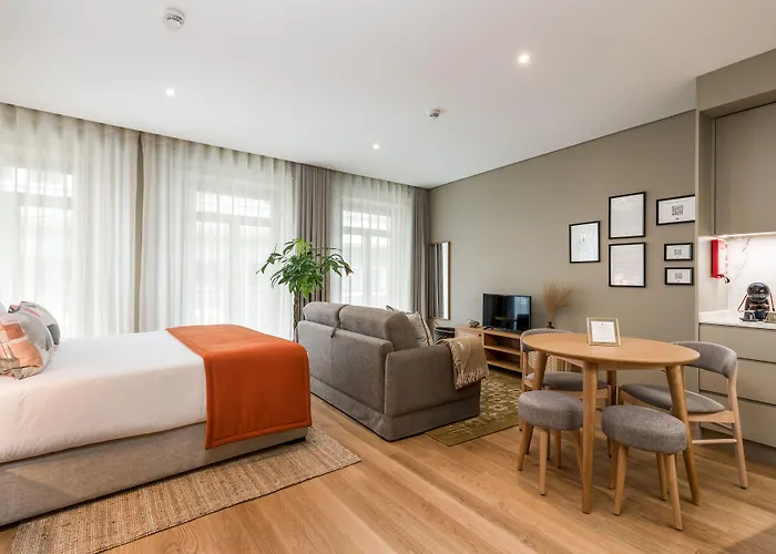 Legends House By Sweet Apartmanhotel Porto