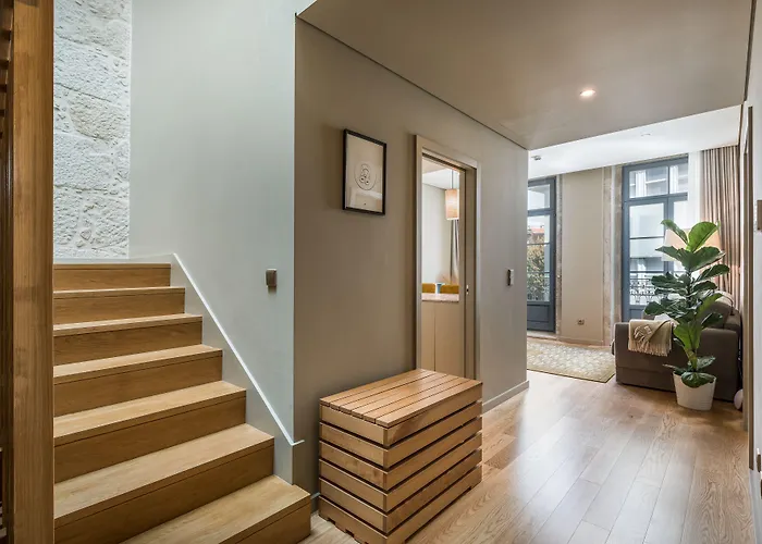 Legends House By Sweet Apartmanhotel