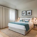 Legends House By Sweet Aparthotel