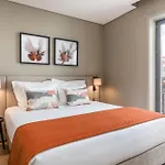 Aparthotel Legends House By Sweet 4*