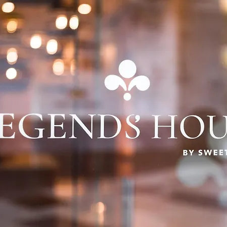 Aparthotel Legends House By Sweet 4*