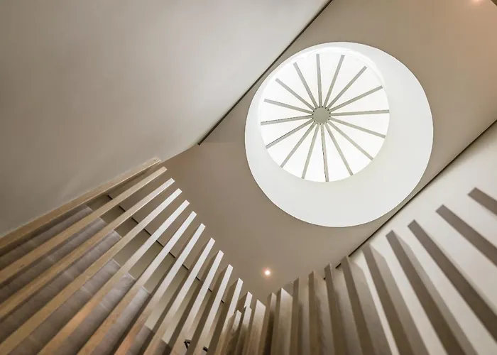 Legends House By Sweet Appart hôtel